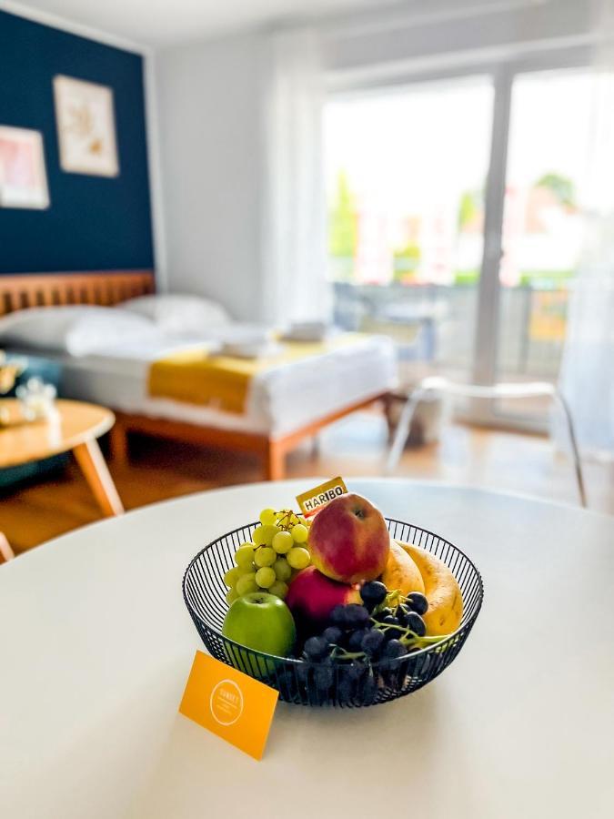 Sunset Club - Studio Kueche - Balkon - Parken Memmingen Ngoại thất bức ảnh